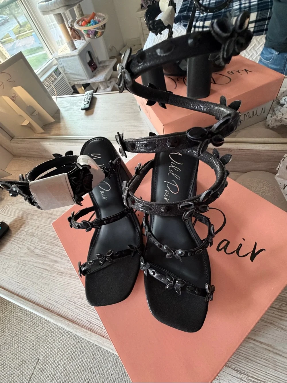 Block Heel Sandals / Black / 5.5